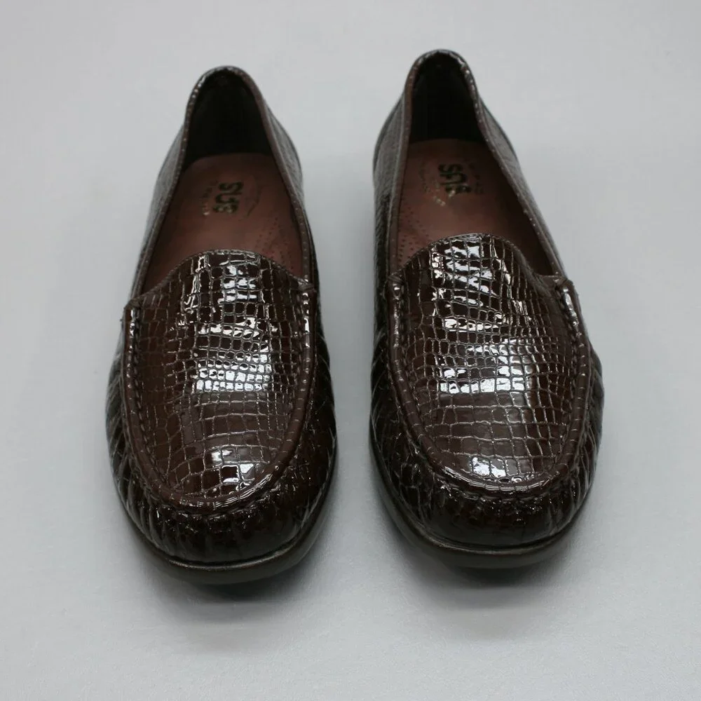SAS Ladies 9.5 WW Extra Wide Simplify Brown Patent Croc Flats Loafers Shoes USA - Picture 5 of 12